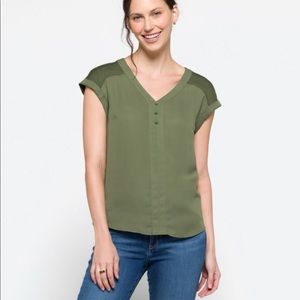 Fortune & Ivy mixed material blouse, olive, small